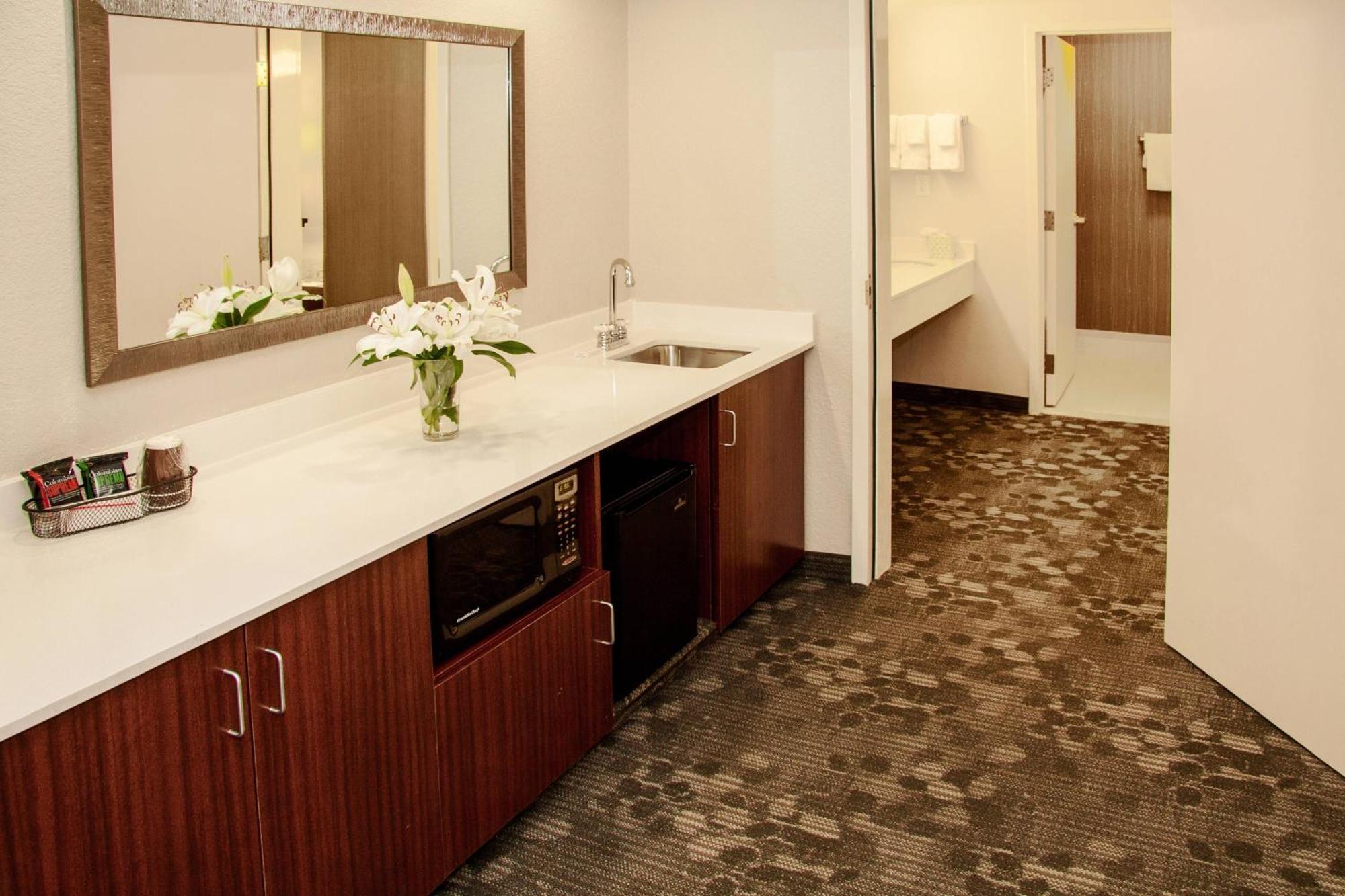 Courtyard By Marriott Rocky Mount Otel Dış mekan fotoğraf