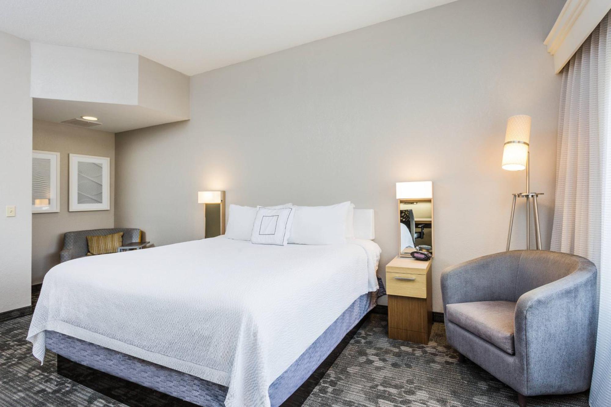 Courtyard By Marriott Rocky Mount Otel Dış mekan fotoğraf